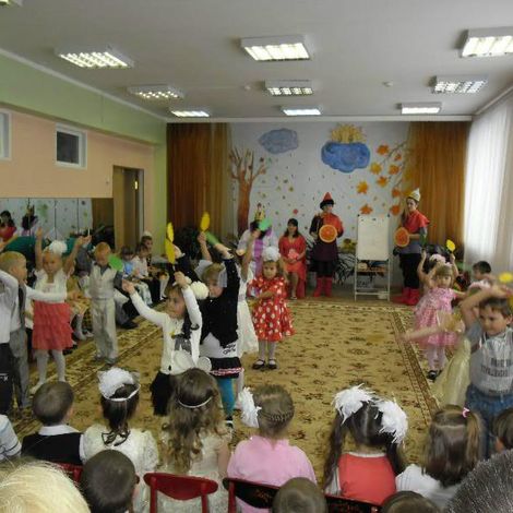 3. Дукатский детскй сад, «Осенний танец». 27 сентября 2013 года,